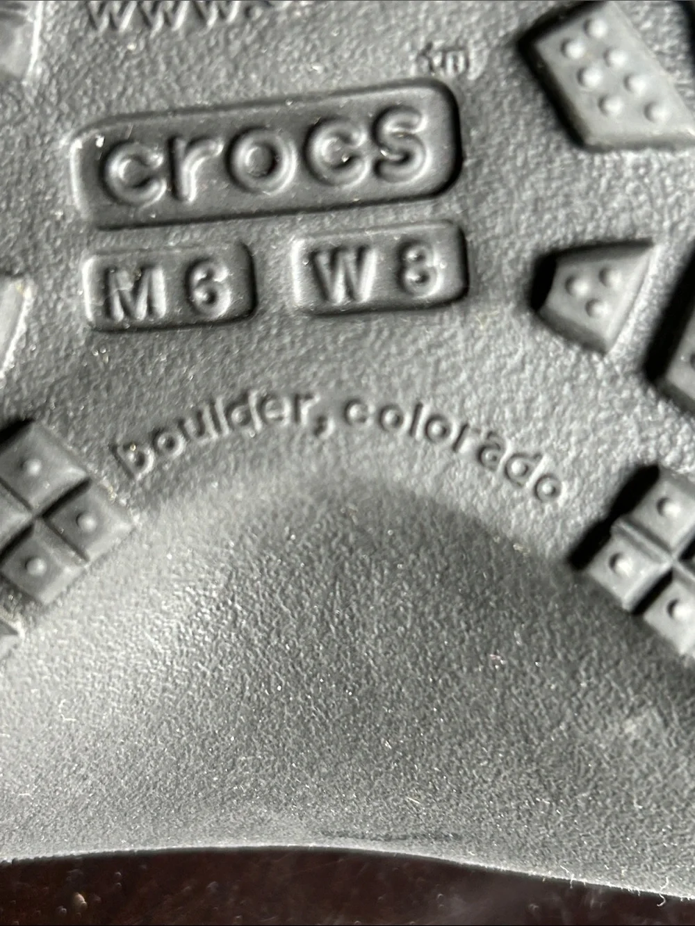 Crocs gray flipflop style sandal size 8